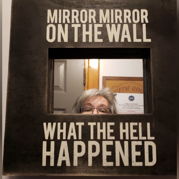 Meet your Posher, Rhonda. - Picture 1 of 5